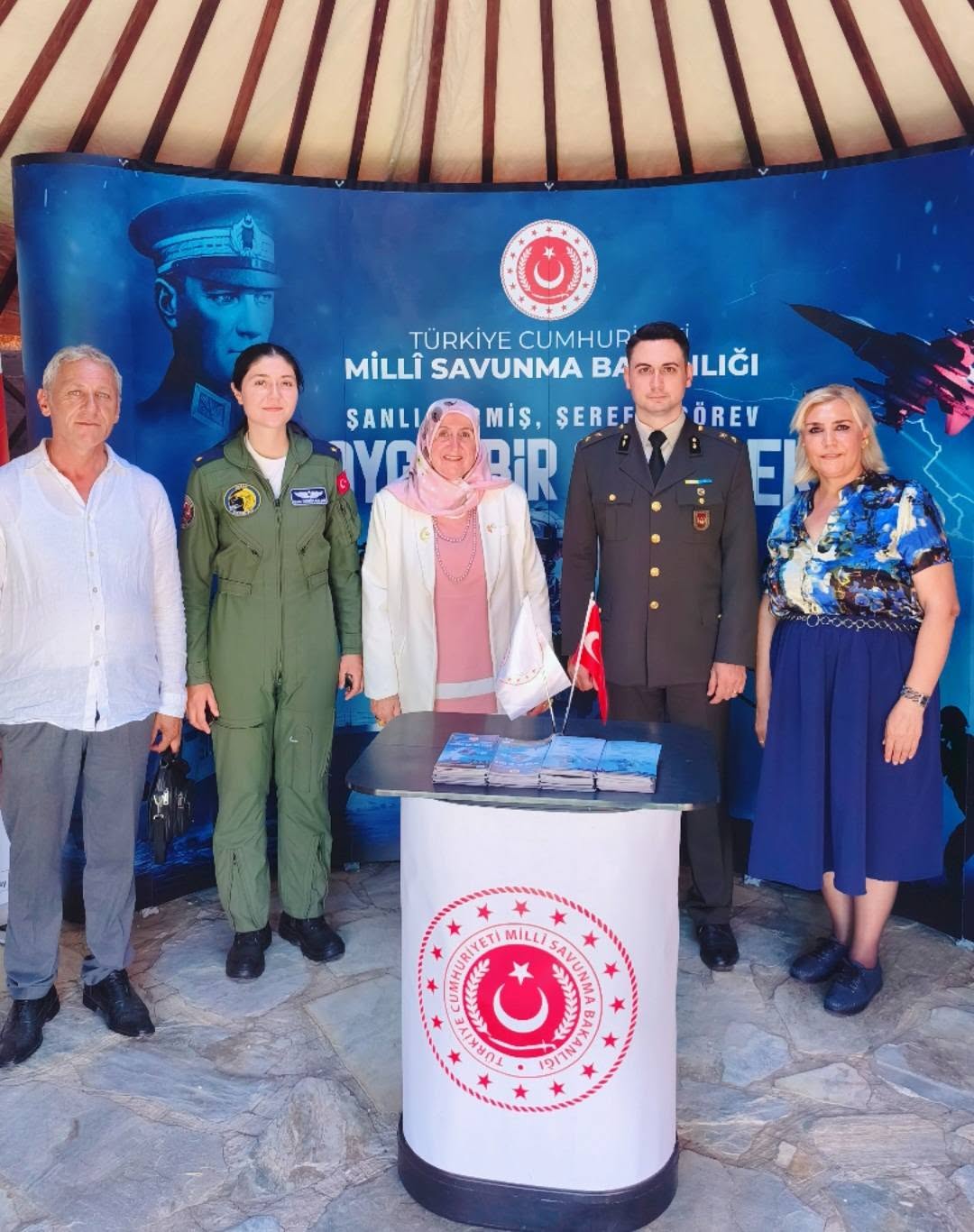 AHLAT’TA TARİHE VE ECDADA VEFA